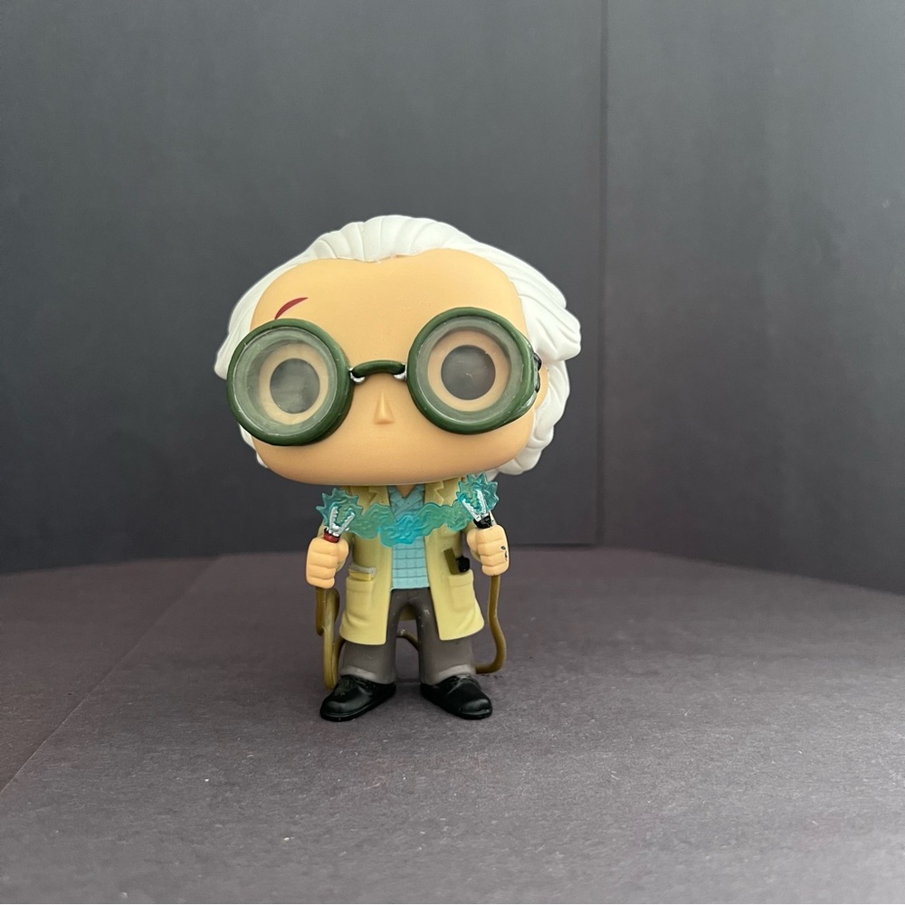Funko Pop Back to the Future Dr Emmett Brown Lightning